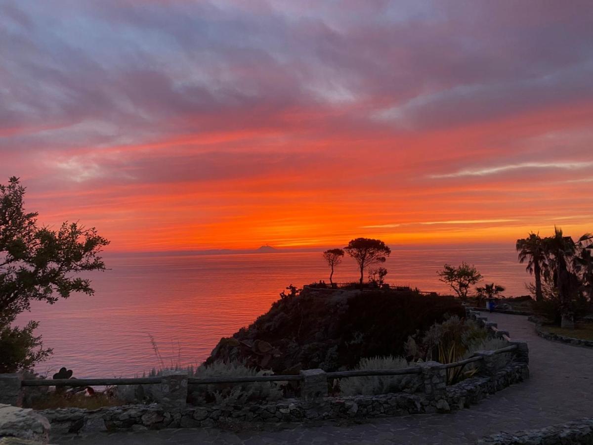 Villettemire Capo Vaticano Eksteriør billede